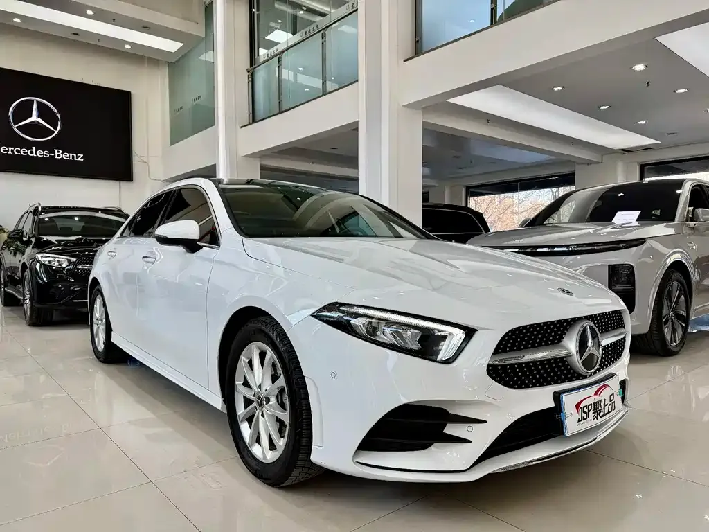 Mercedes-Benz A-Class — фото 3