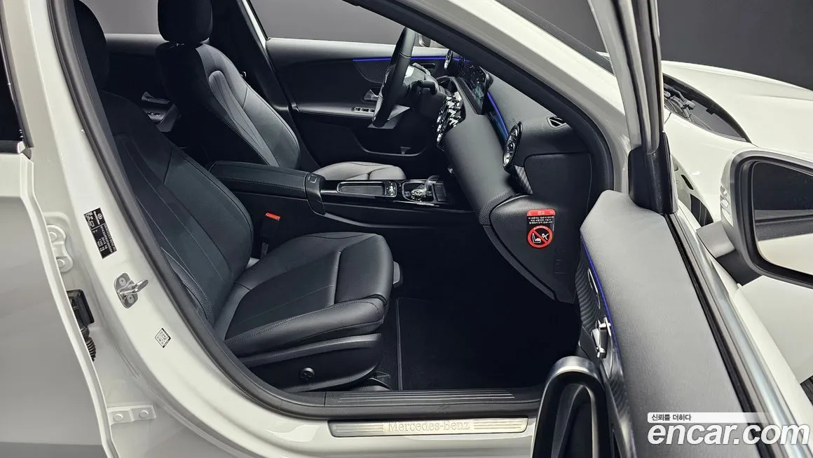 Mercedes-Benz A-Class — фото 10