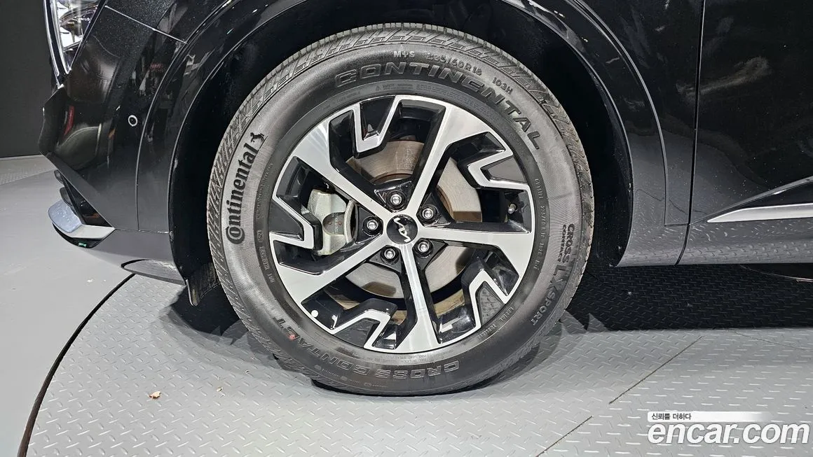 Kia Sportage — фото 5