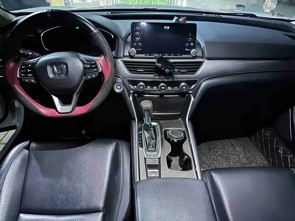 Honda Accord — фото 5