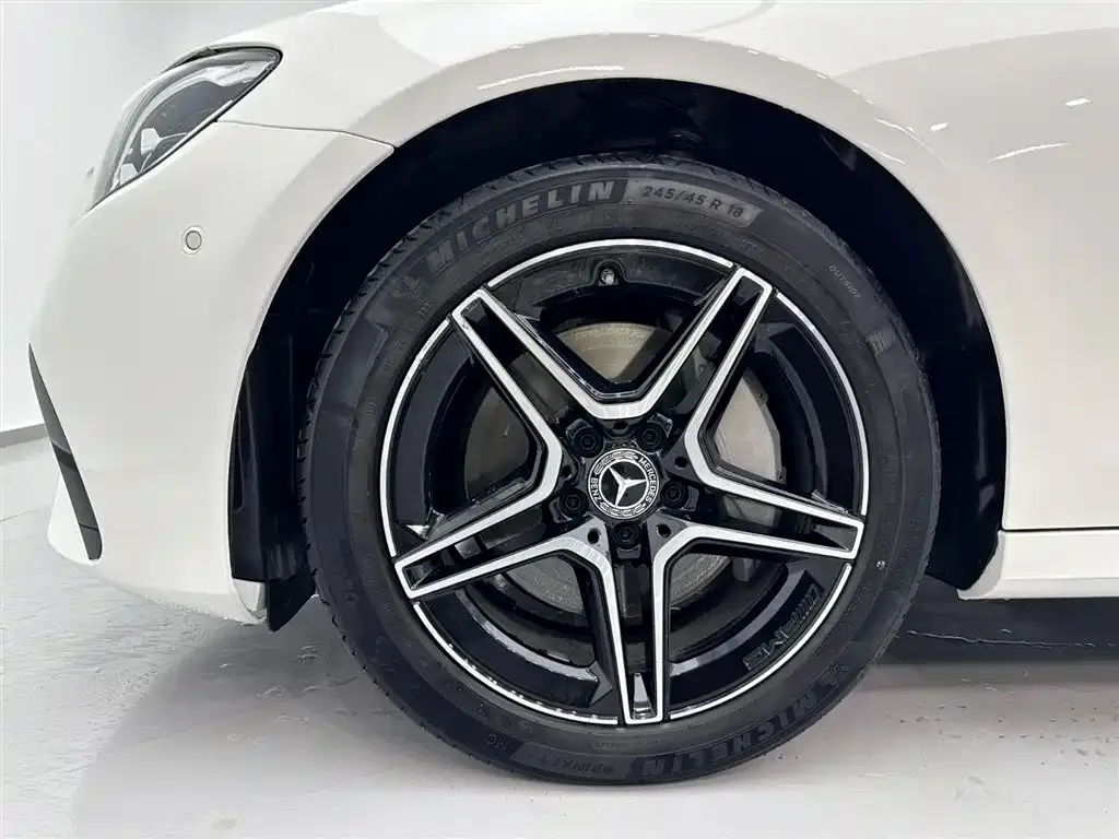 Mercedes-Benz E-Class (Import) — фото 10
