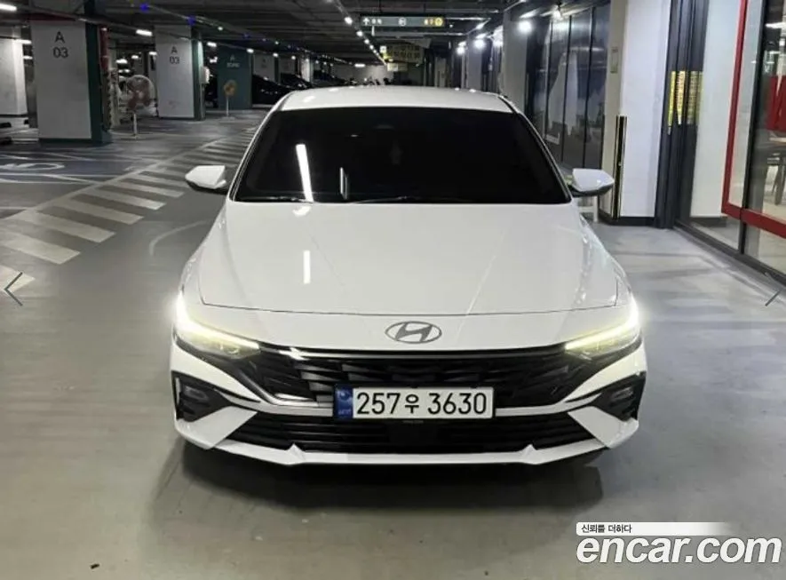 Hyundai AVANTE — фото 1