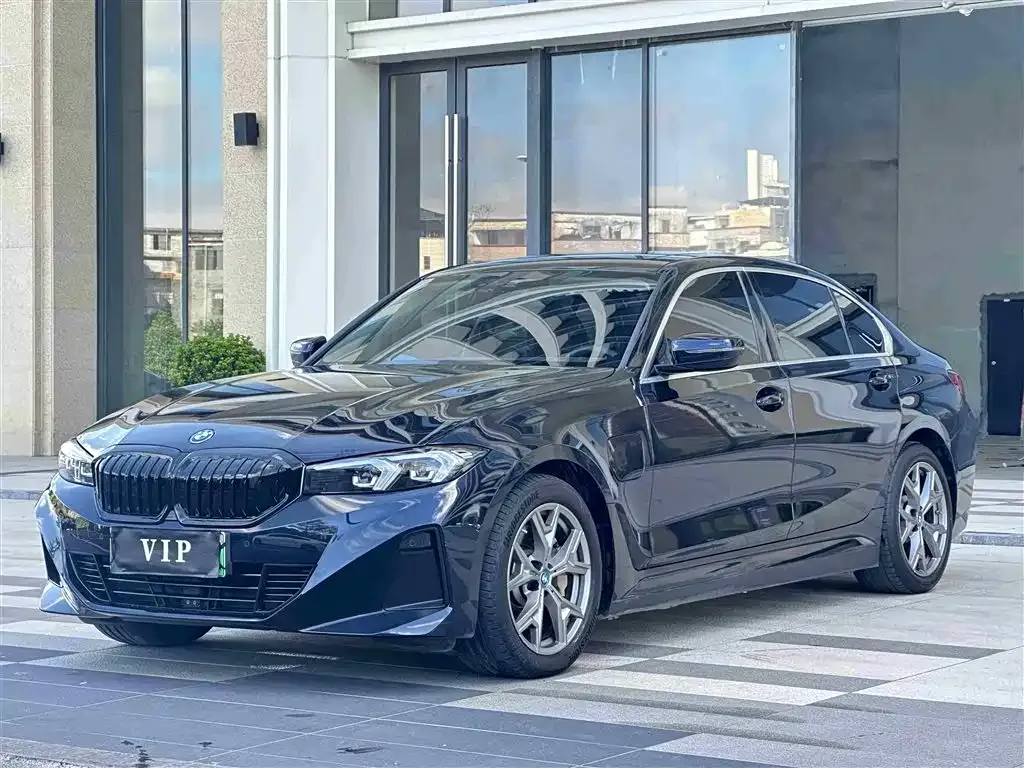 BMW i3 — фото 1