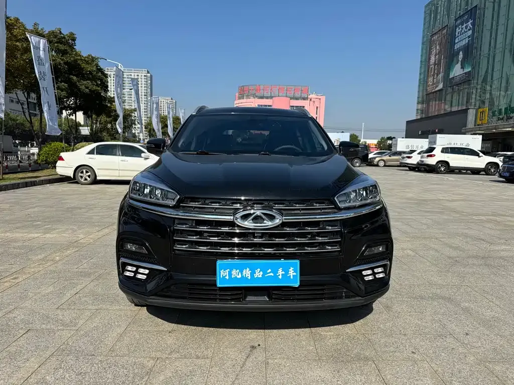 Chery Tiggo 8 — фото 2