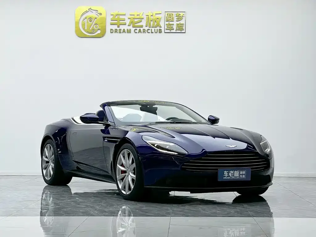 Aston Martin DB11 — фото 3
