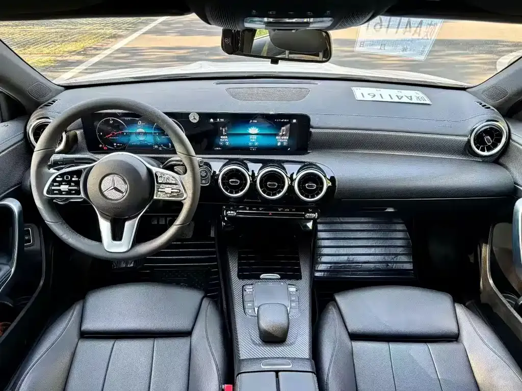 Mercedes-Benz A-Class — фото 9