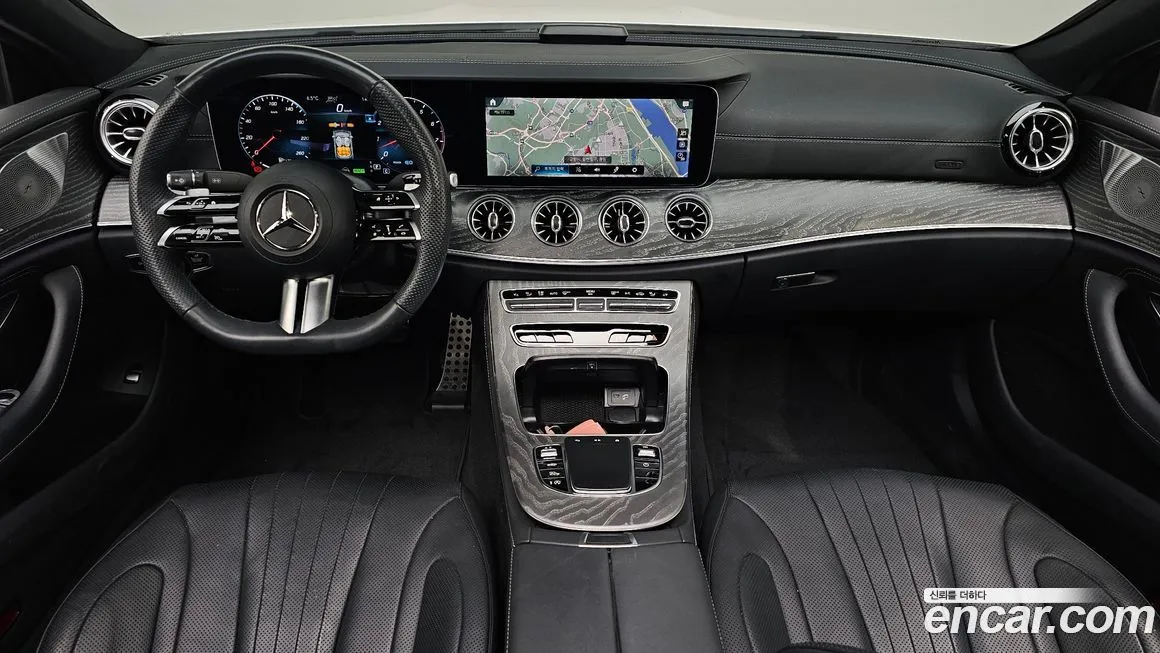 Mercedes-Benz CLS-Class — фото 7