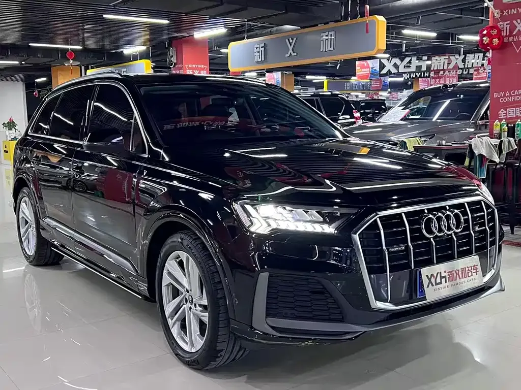 Audi Q7 — фото 3
