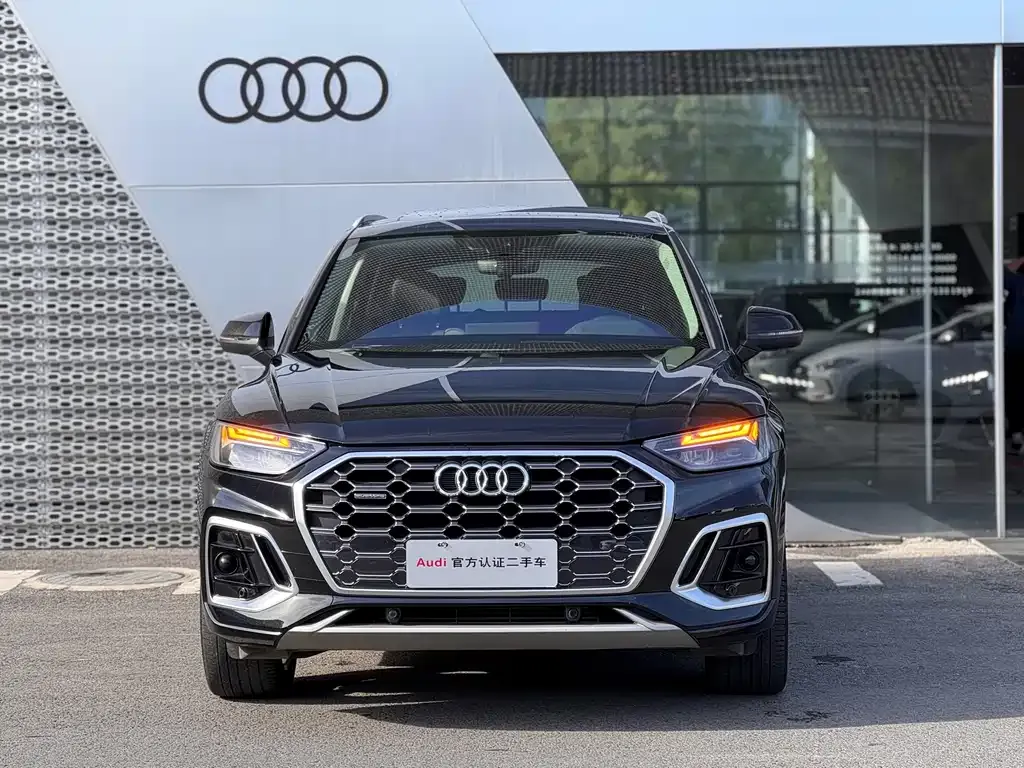 Audi Q5L — фото 4