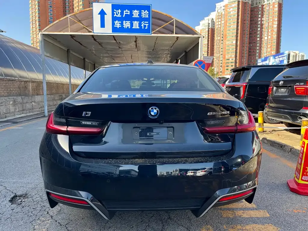 BMW i3 — фото 5
