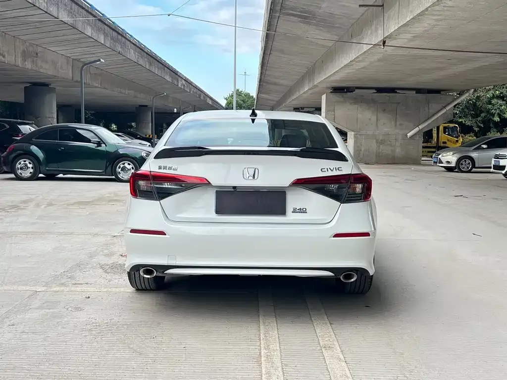 Honda Civic — фото 8