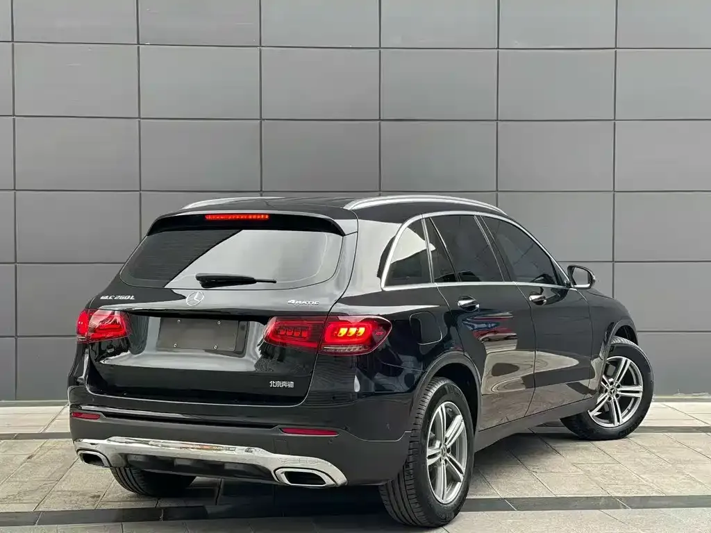 Mercedes-Benz GLC — фото 3