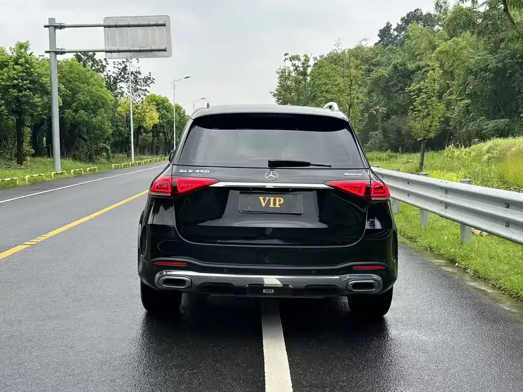 Mercedes-Benz GLE — фото 7