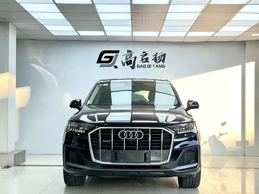 Audi Q7 — фото 2
