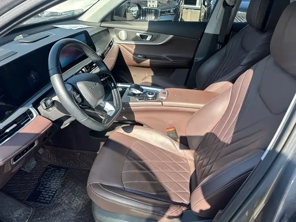 Chery Tiggo 8 PRO — фото 10