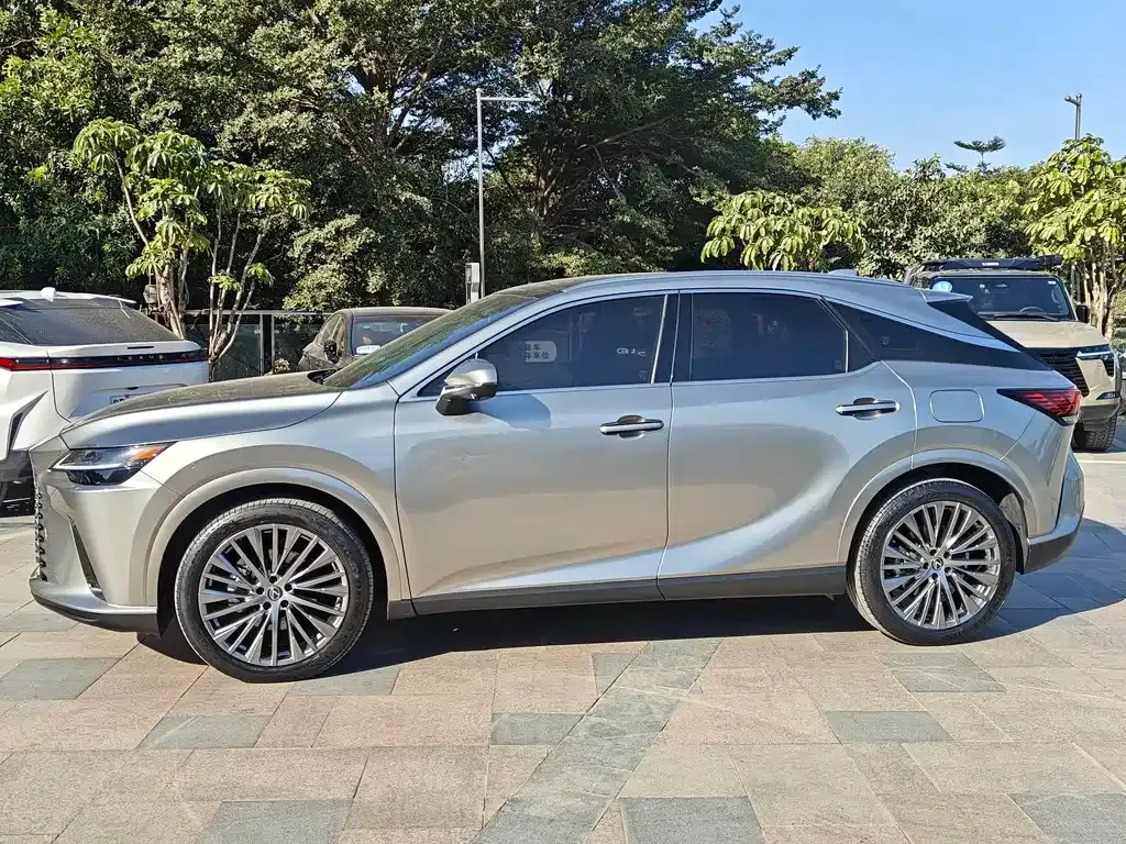 Lexus RX — фото 3