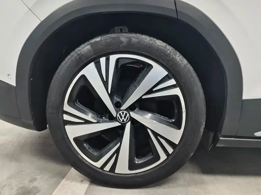 Volkswagen ID.6 Crozz — фото 10