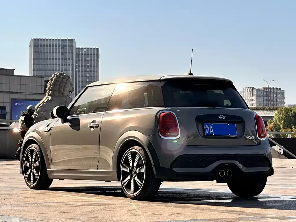 MINI Cooper (3-door) — фото 4