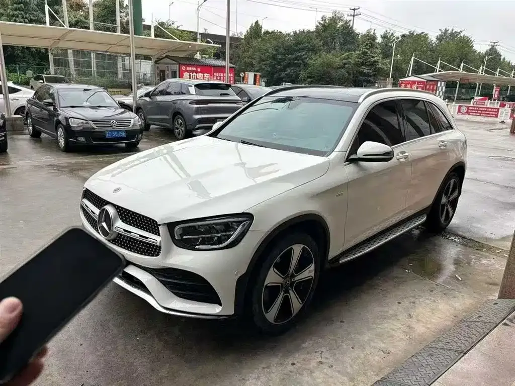 Mercedes-Benz GLC — фото 1