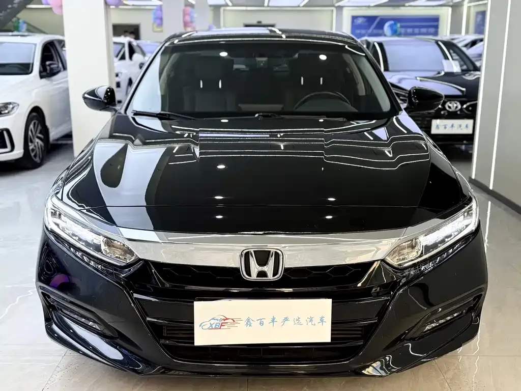 Honda Accord — фото 2