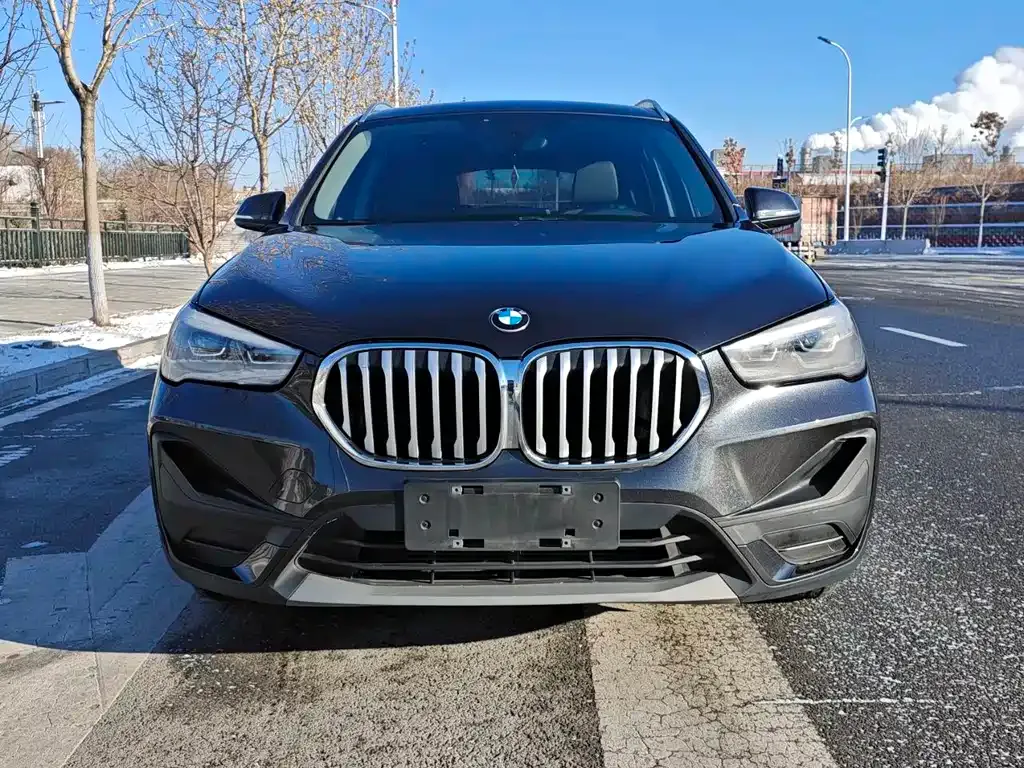 BMW X1 — фото 2