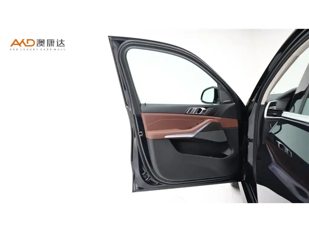 BMW X5 (Import) — фото 10