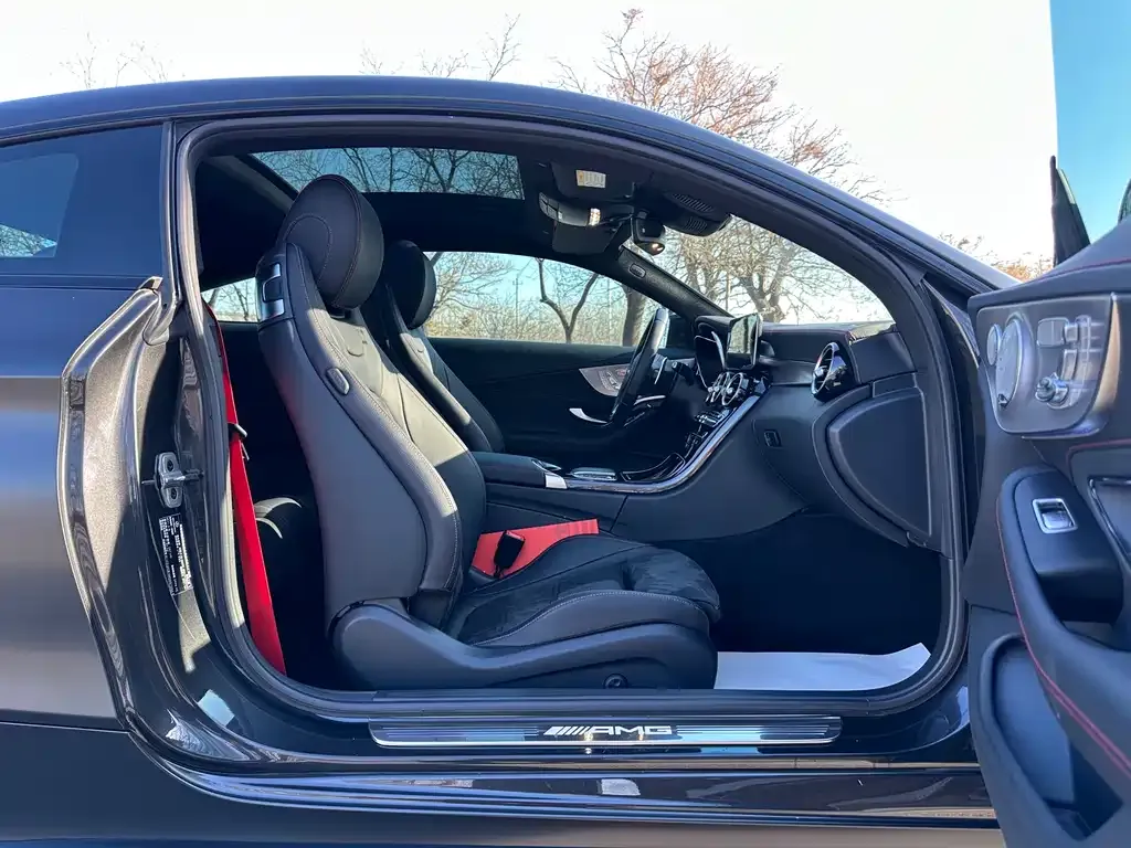 Mercedes-Benz C-Class AMG — фото 9
