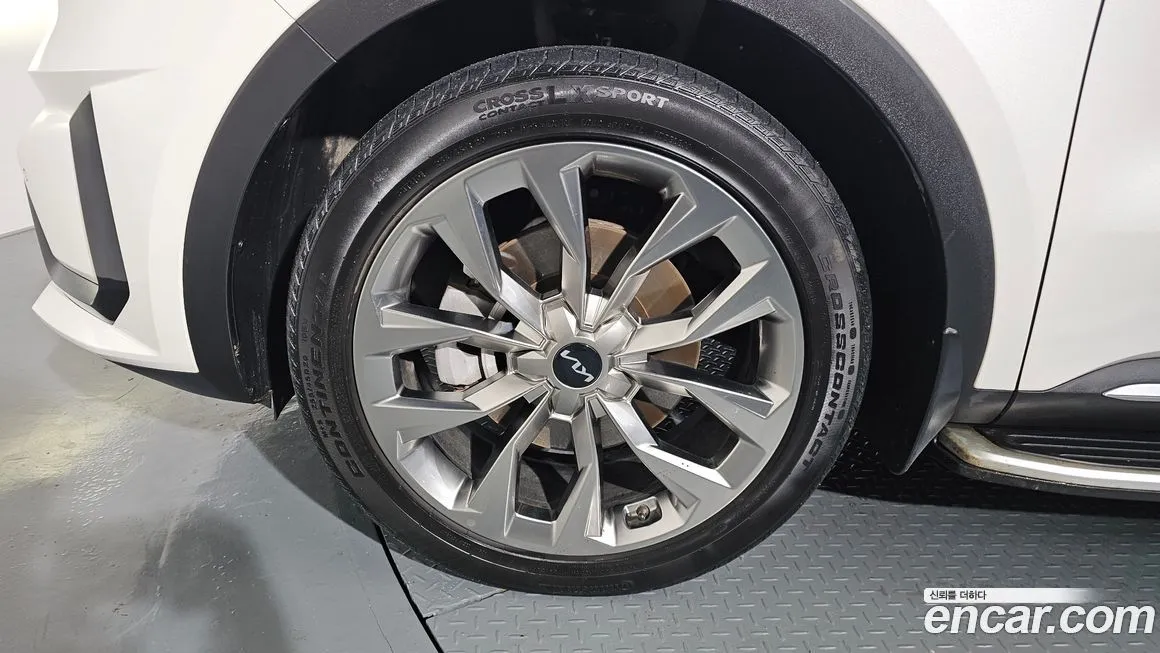Kia Sorento — фото 5