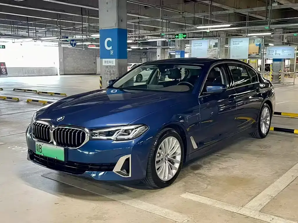 BMW 5 Series New Energy — фото 1