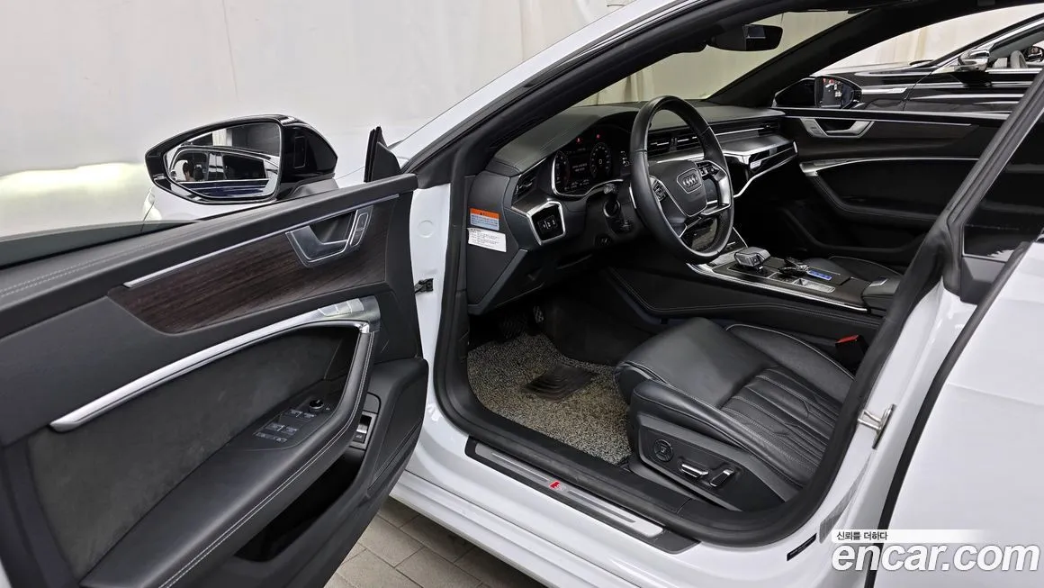 Audi A7 — фото 10