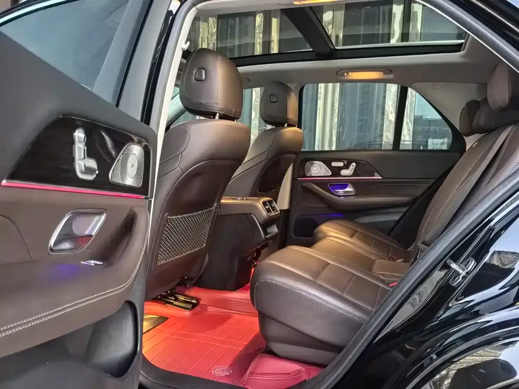 Mercedes-Benz GLE — фото 10