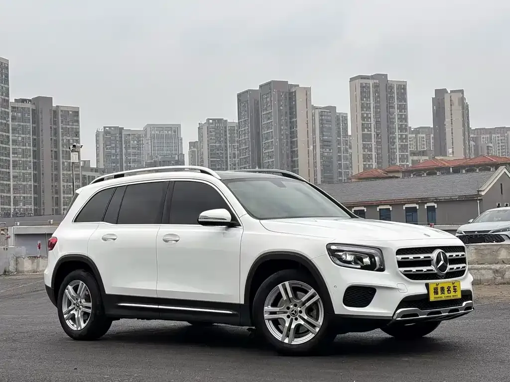 Mercedes-Benz GLB — фото 3