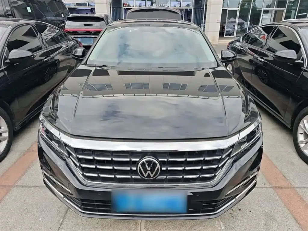 Volkswagen Passat — фото 3