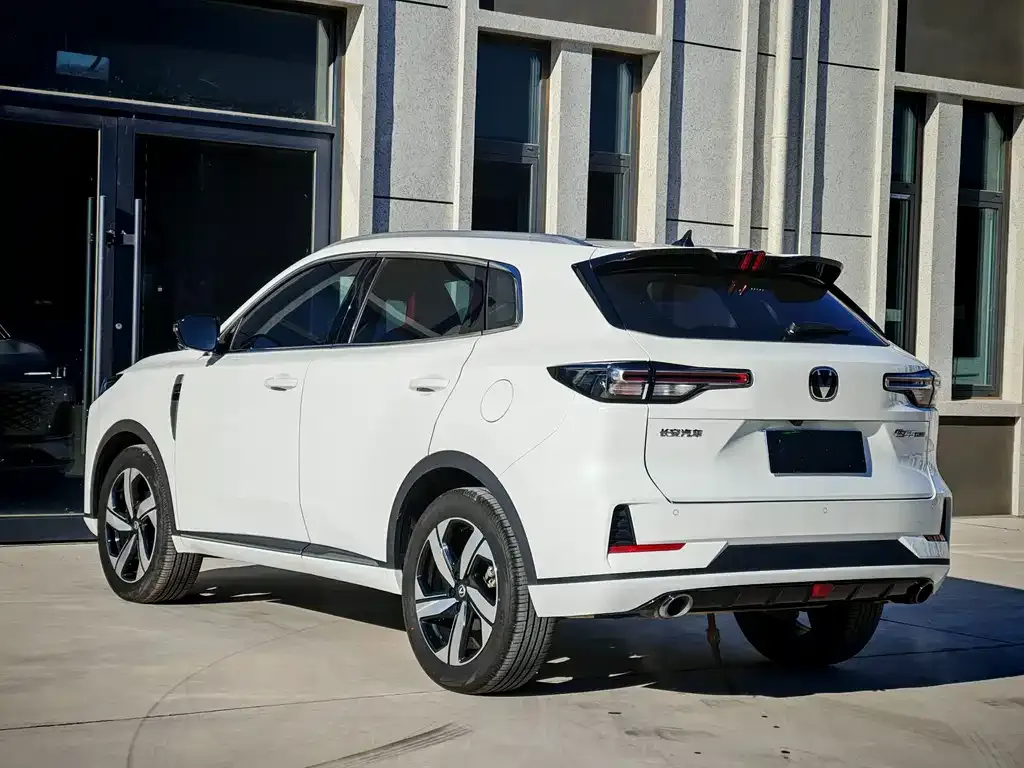 Changan CS55PLUS — фото 10