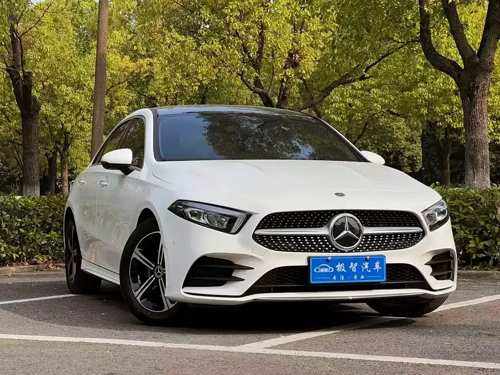 Mercedes-Benz A-Class — фото 9