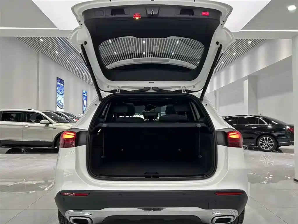 Mercedes-Benz GLA — фото 4