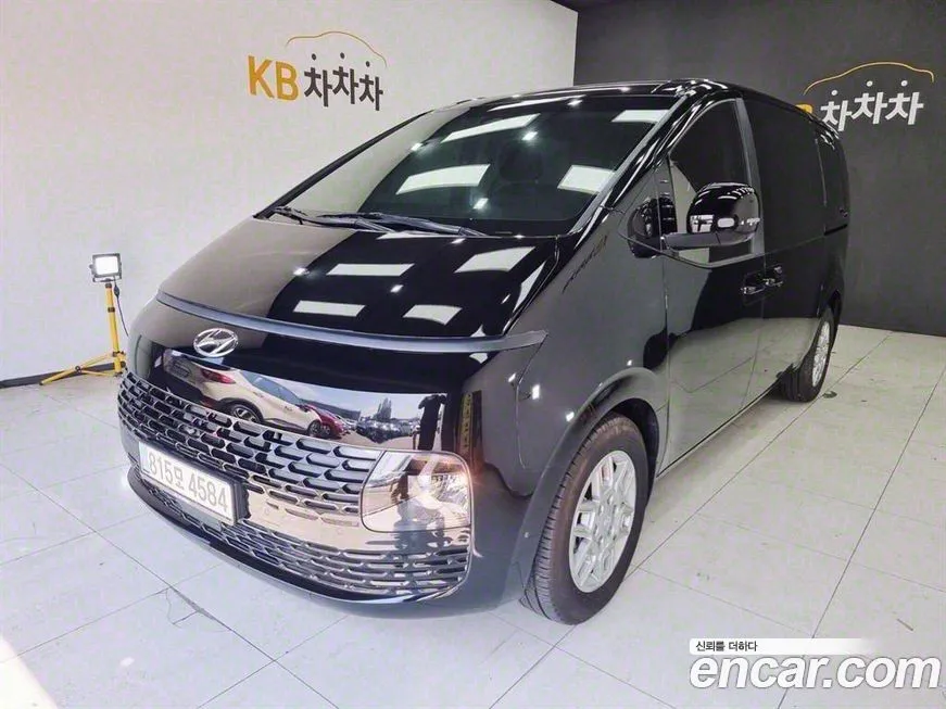 Hyundai Staria — фото 2
