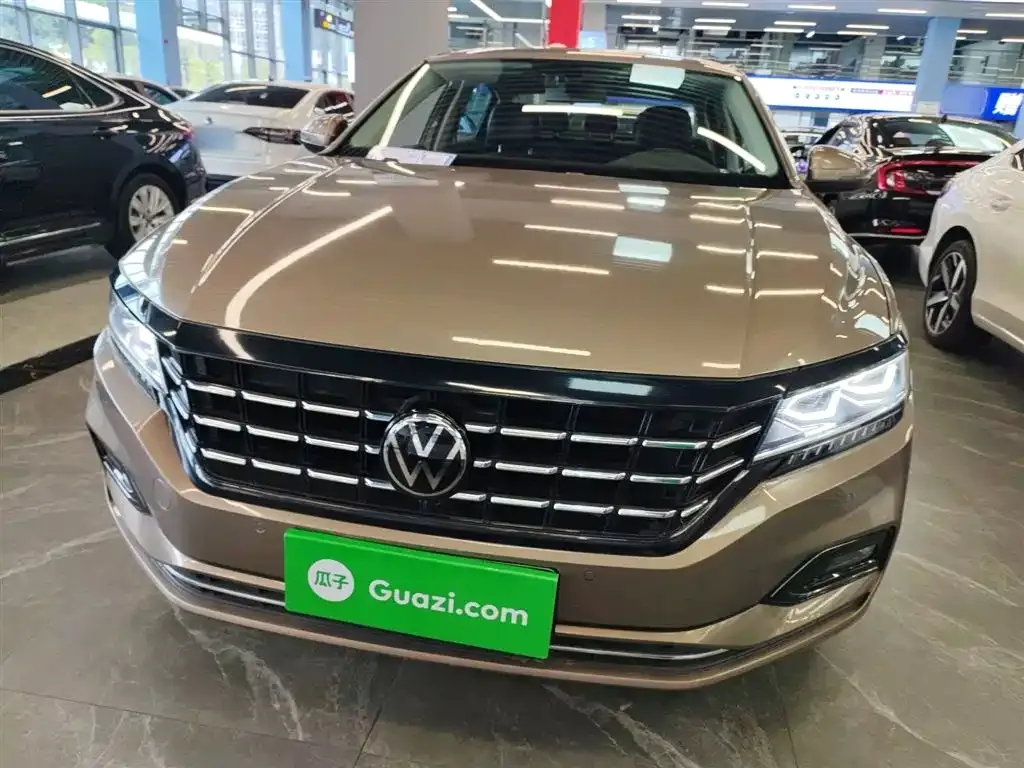 Volkswagen Passat — фото 3
