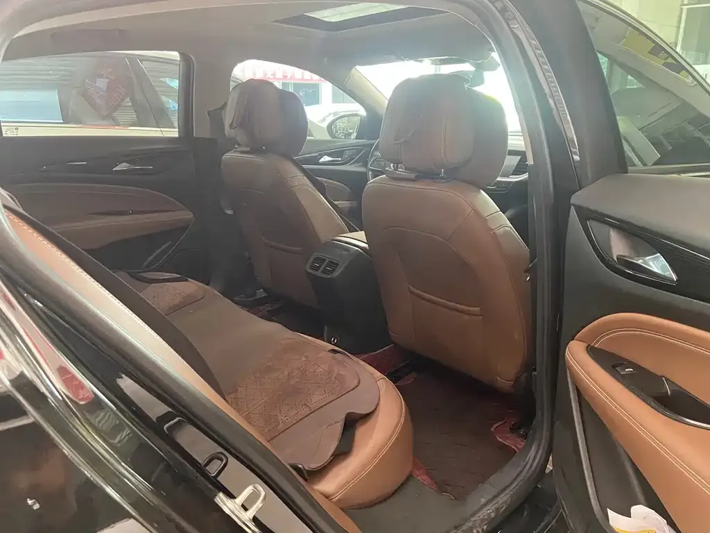 Buick Regal — фото 10