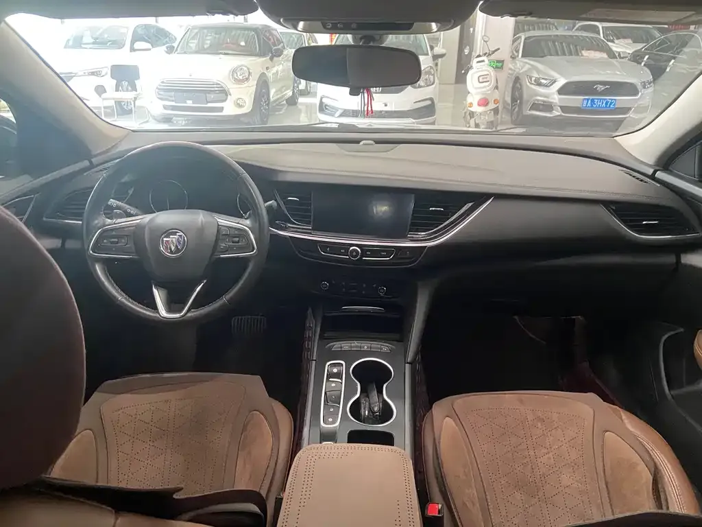 Buick Regal — фото 9