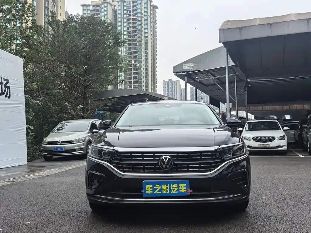 Volkswagen Passat — фото 2