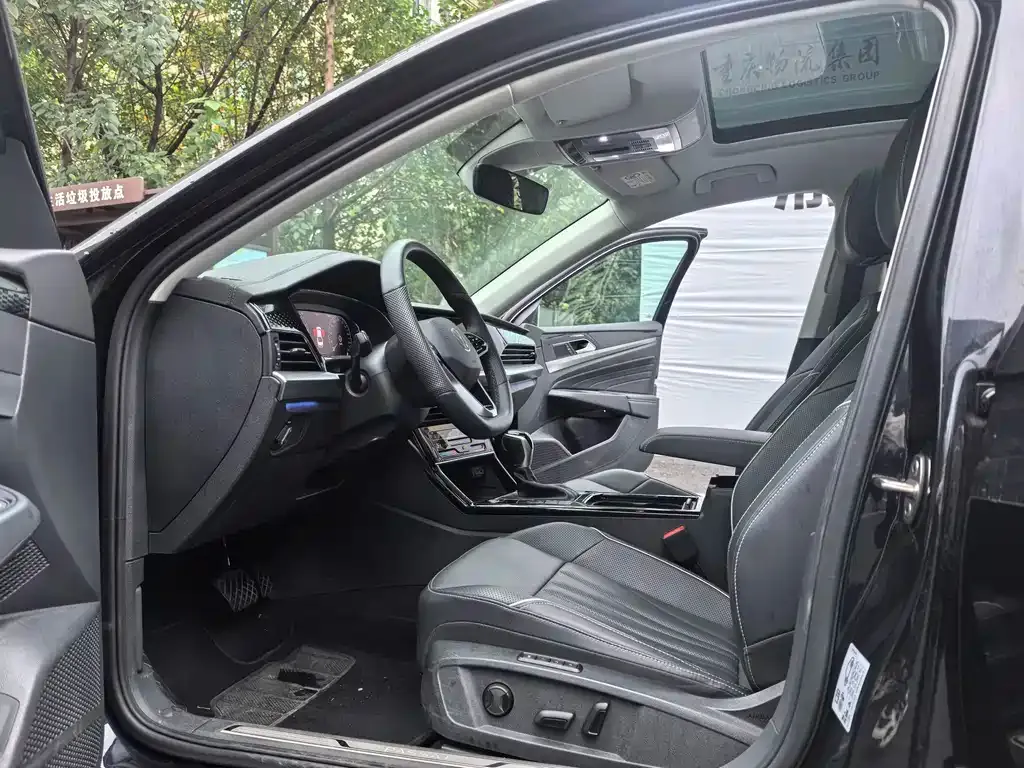 Volkswagen Passat — фото 7