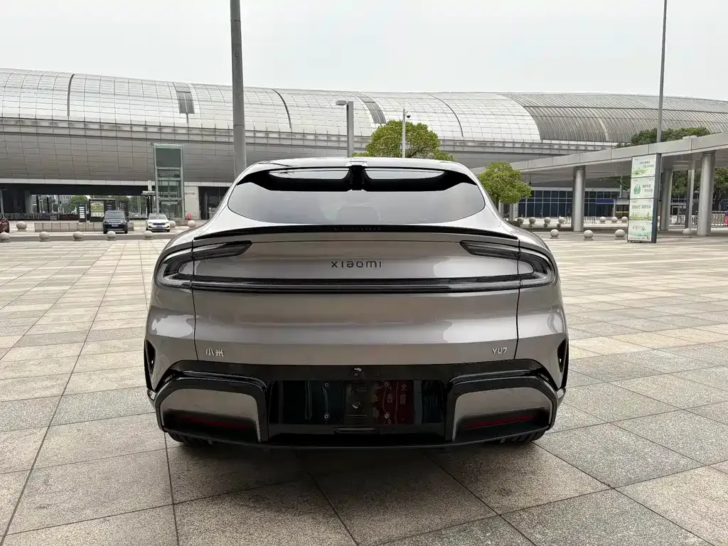Xiaomi YU7 — фото 3