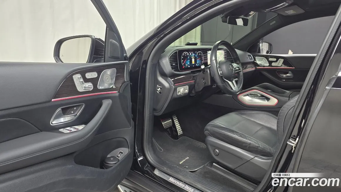 Mercedes-Benz GLE-Class — фото 10