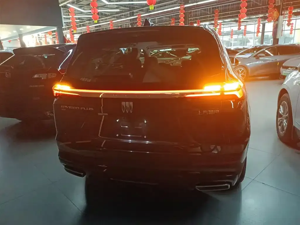 Buick Envision Plus — фото 6
