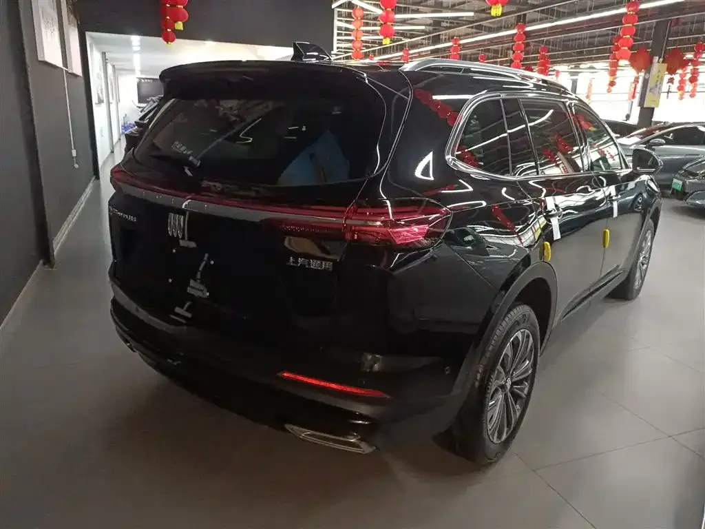 Buick Envision Plus — фото 7