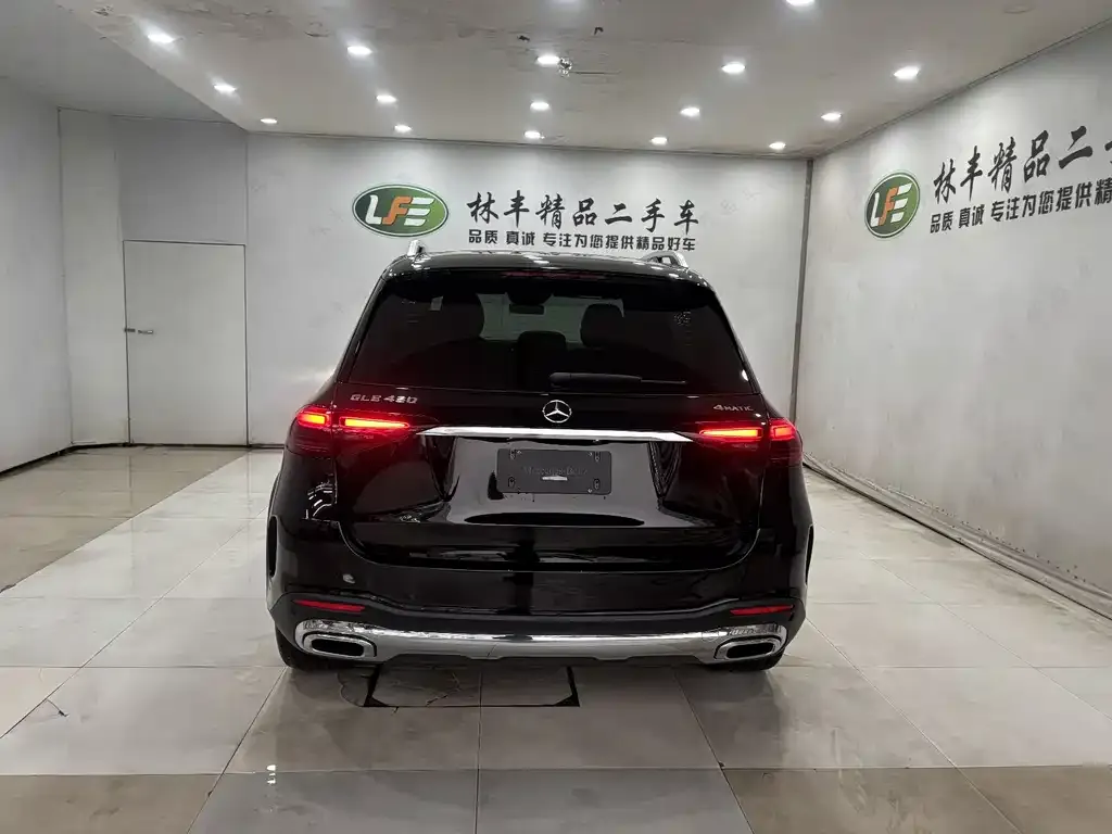 Mercedes-Benz GLE — фото 6