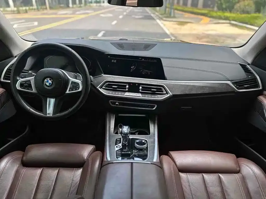 BMW X5 (Import) — фото 9