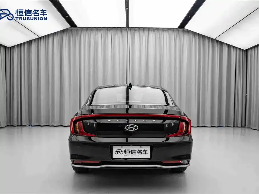 Hyundai Mistra — фото 6