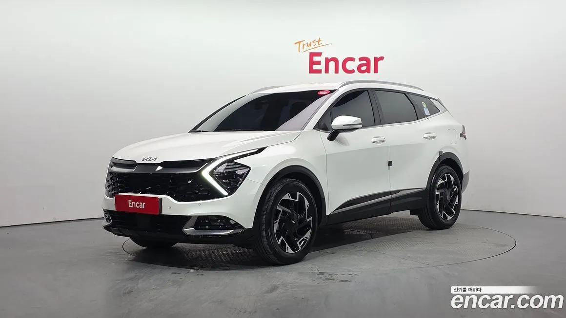 Kia Sportage — фото 1